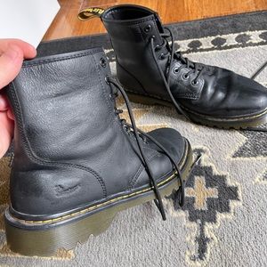Men’s Doc Martens Combat Boots Size 12